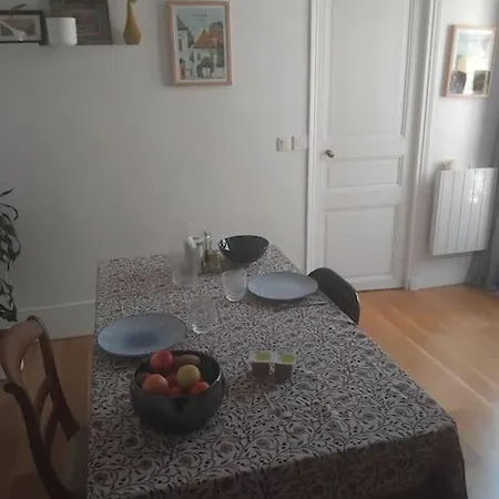 Apartment Bel Classique Au Coeur De Billancourt